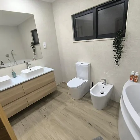 Residencia Sb * Odivelas (Lisbon)